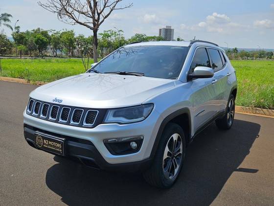 JEEP COMPASS 2.0 16V DIESEL LONGITUDE 4X4 AUTOMÁTICO JEEP COMPASS 2.0 16V DIESEL LONGITUDE 4X4 AUTOMÁTICO
